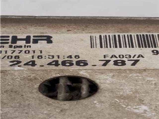 Foto 2ª: Intercooler Opel Corsa 1.3 COSMO [1 3 LTR. - 51 KW 16V CDTI CAT Z 13 DT - LN9)] 69CV