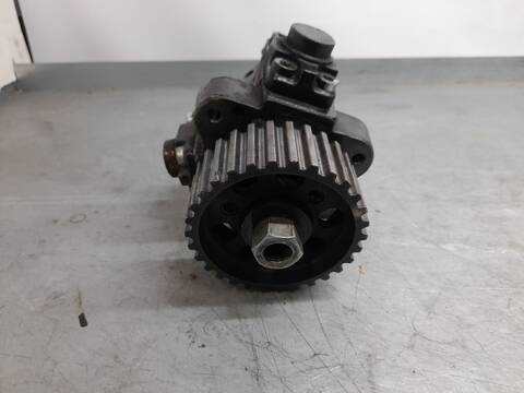 Foto 1ª: Bomba Inyeccion Iveco Daily 35C12 V 35C12 V/P 35S12 V 35S12 V/P 116CV 85KW FURGONETA [F1AE0481G] (2007)