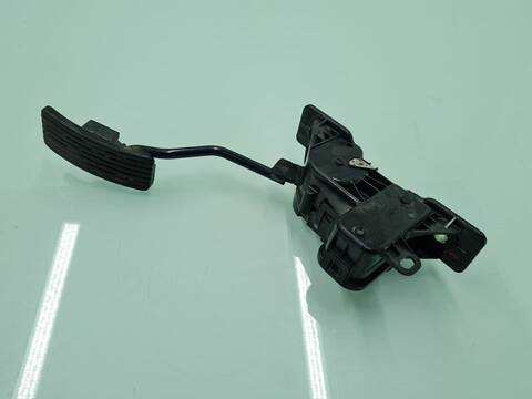 Pedal Acelerador Mitsubishi L200 INFORM DOPPELKABINE 4WD 136CV 100KW