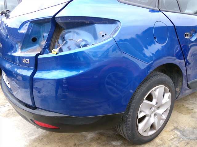Foto 2ª: Paragolpes Trasero Renault Megane 1.5 DCI RANCHERA, 2008-2013 [K9KJ8] (2011)