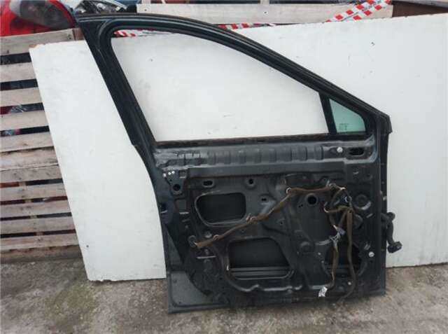 Foto 2ª: Puerta Delantera Izquierda Renault Scenic 1.5 DCI 106CV 6V