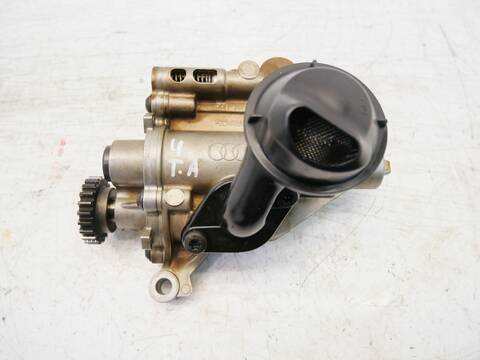 Foto 2ª: Bomba de Aceite Audi A4 180 - 211 CV [CDN CDNB CDNC] (2010)