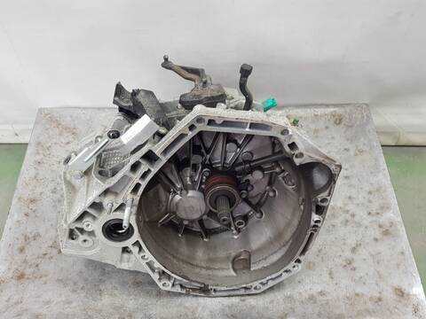Caja Cambios Renault Kadjar ZEN 90CV 66KW