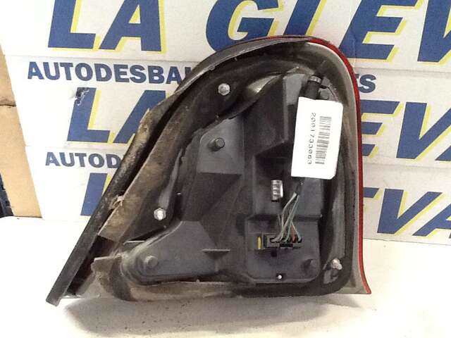 Foto 2ª: Piloto Trasero Izquierdo Rover Serie 75 2.0 G 0CV [20K4F] (2002)