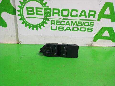 Botonera Elevalunas Opel Astra ESSENTIA 90CV