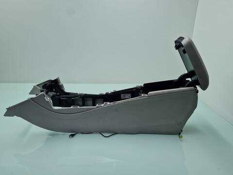 Foto 3ª: Consola Central Mercedes Clase A 140 A 200 CDI BLUEEFFICIENCY 176.001) 136CV 100KW [651901] (2012)