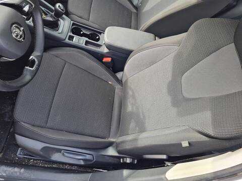 Asientos Traseros Skoda Octavia AMBITION 116CV 85KW