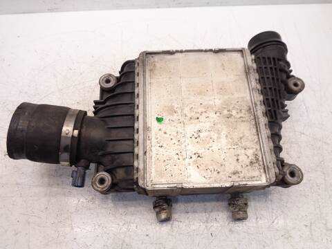 Foto 2ª: Intercooler Jaguar XE 163 - 180 CV [204DTD] (2015)