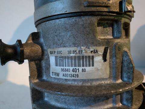 Foto 2ª: Bomba de Direccion Citroen C4 SEDUCTION 1.6 16V HDI FAP 109CV (2013)