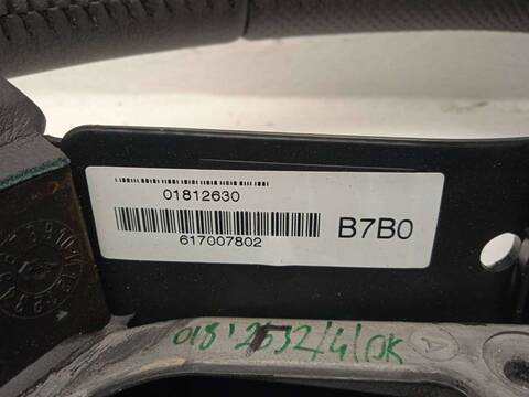 Foto 3ª: Volante Toyota Auris 1.3 16V CAT 74KW [1NR] (2010)