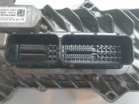 Foto 3ª: Centralita Motor ECU Renault Arkana TECHNO