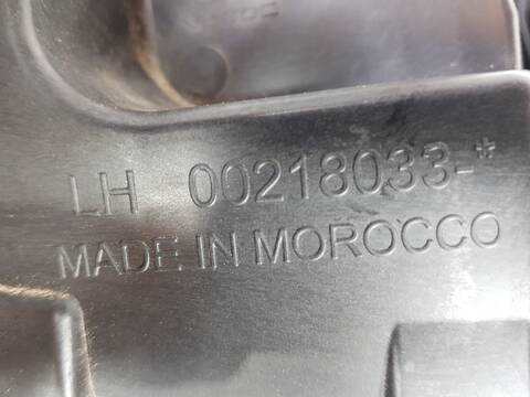 Foto 3ª: Faro Izquierdo Dacia Sandero EXPRESSION (2022)