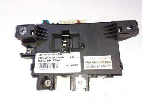Foto 3ª: Centralita Motor ECU Mercedes Clase V 200 136CV 100KW (2014)