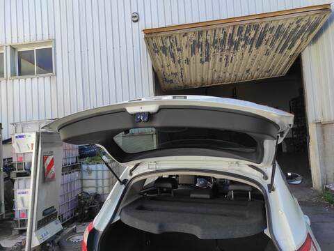 Foto 2ª: Portón Nissan Qashqai MR20DE (2010)