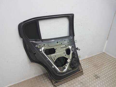 Foto 2ª: Puerta Trasera Izquierda Citroen C5 SHINE (2018)