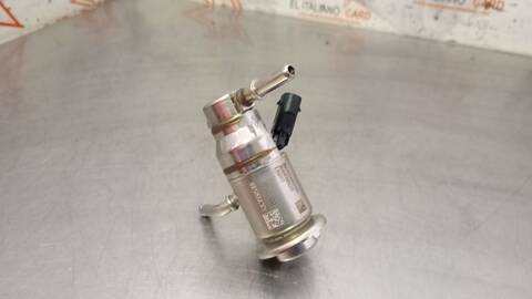 Foto 2ª: Inyectores Mercedes Clase E 180 E 220 D 213.004) 194CV 143KW [654920] (2018)