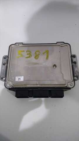 Foto 4ª: Centralita Motor ECU Citroen C4 1.6 D [9HX] (2009)