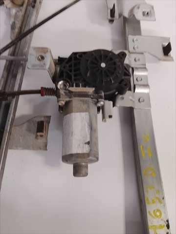Foto 2ª: Elevalunas Eléctrico Delantero Izquierdo Citroen Berlingo 2.0 HDI [D/RHY] (2003)