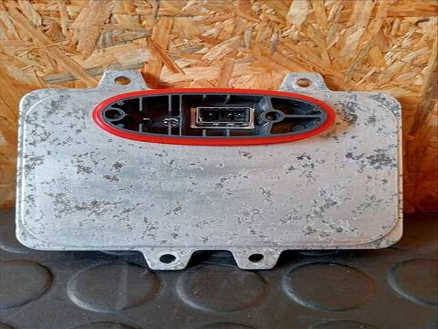 Foto 2ª: Centralita Faros Xenon Volkswagen Tiguan MOTION 4MOTION 140CV (2007)