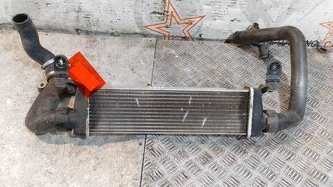 Foto 2ª: Intercooler Mercedes Vaneo 1.7 CDI VANEO 414.700) 91CV 67KW FURGONETA [668914] (2004)