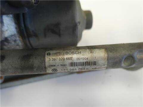 Foto 3ª: Motor Limpia Delantero Volkswagen Touran 1.9 TDI 105CV 77KW [BKC] (2004)