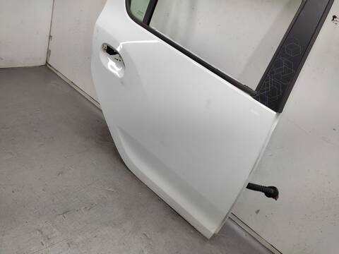 Foto 2ª: Puerta Trasera Derecha Dacia Sandero STEPWAY ESSENTIAL 101CV 74KW [H4D450] (2020)