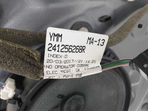 Foto 3ª: Puerta Delantera Derecha Renault Espace ZEN (2015)