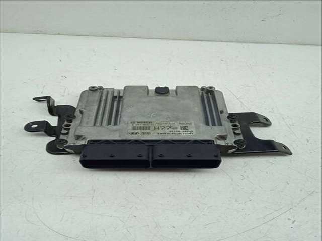 Foto 2ª: Centralita Motor ECU Hyundai i40 1.7 CRDI CAT 136CV 100KW (2017)