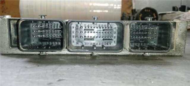 Foto 3ª: Centralita Motor ECU Citroen Saxo 1.4 VTS [1.4 LTR. - 55 KW] [KFW (TU3JP)]