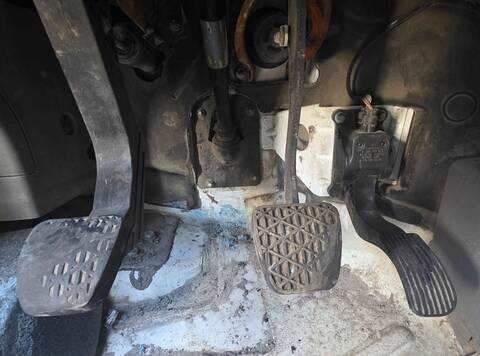 Pedal Freno Mercedes Sprinter 309/311/313/315 CDI 906.631/633/635/637) 109CV 80KW