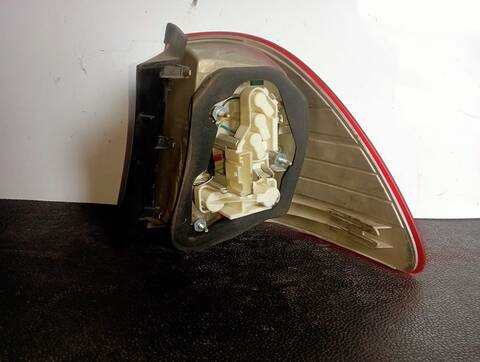 Foto 3ª: Piloto Trasero Izquierdo Bmw Serie 3 315 318D 2 16V 143CV (2005)
