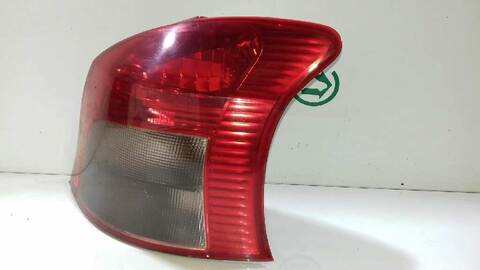 Foto 2ª: Piloto Trasero Derecho Toyota Yaris BASICO 87CV 64KW [2SZ] (2007)