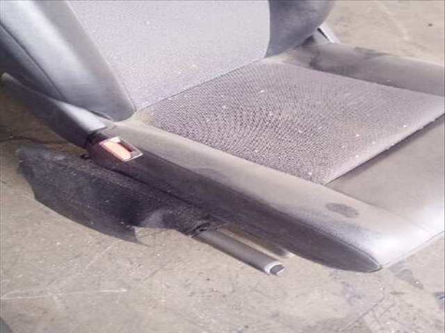 Foto 3ª: Asientos Traseros Peugeot Expert PRO STANDARD 116CV 85KW FURGON [BH01] (2016)