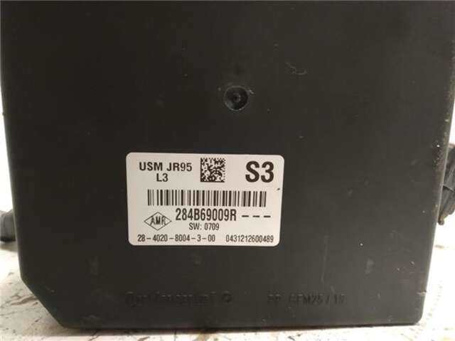 Foto 3ª: Caja Reles Fusibles Renault Scenic 1.5 DYNAMIQUE [1.5 LTR. - 81 KW DCI DIESEL FAP] [K9K 837]