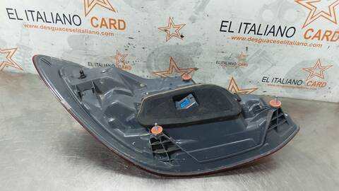 Foto 2ª: Piloto Trasero Derecho Mercedes Clase E 180 E 220 D 213.004) 194CV 143KW [654920] (2018)