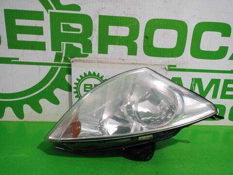 Faro Derecho Ford Focus TREND BERLINA 101CV 74KW