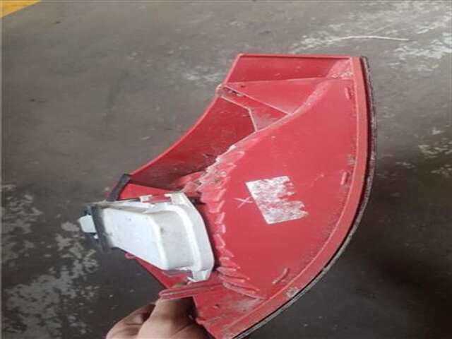 Foto 3ª: Piloto Trasero Derecho Renault Clio 1.5 AUTHENTIQUE [1.5 LTR. - 60 KW DCI DIESEL] [K9K B7]