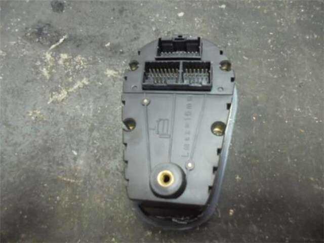 Foto 3ª: Mando Climatizador Renault Espace 2.2 ESPACE 2.2 DT 2001 (JE0E/H) [2.2 LTR. - 83 KW TURBODIESEL] [G8T716]