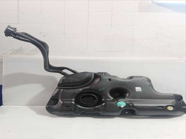 Foto 3ª: Deposito de Combustible Dacia Sandero 1.5 DCI 90CV 66KW [K9K 612,K9K 626] (2013)
