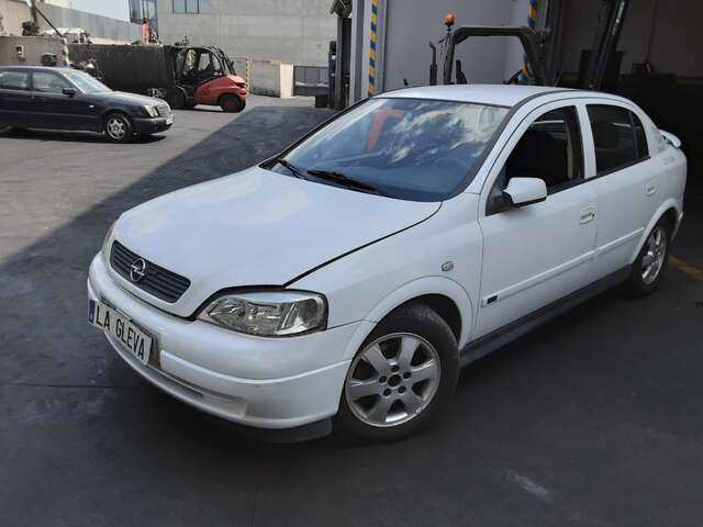 Puente Delantero Opel Astra 2.0 DTI100CV BERLINA