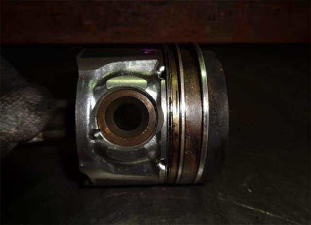Foto 2ª: Despiece Motor Ford C Max 1.6 TDCI (115CV) FOCUS [T1DA]