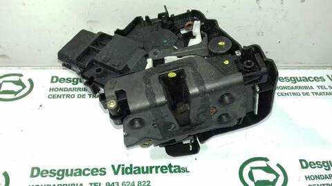 Foto 2ª: Cerradura Puerta Delantera Derecha Ford C Max 1.6 16V CAT 100CV 74KW FOCUS CAP) [HWDA] (2004)