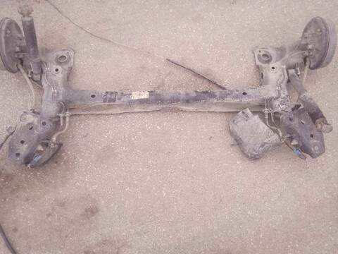 Foto 1ª: Puente Trasero Citroen C4 VERSION INDEFINIDA (2014)