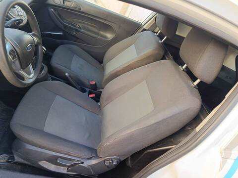 Asiento Delantero Izquierdo Ford Fiesta UGJC