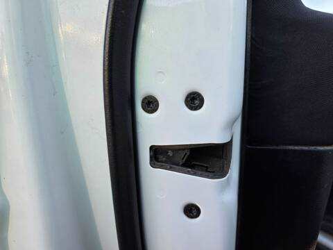 Cerradura Puerta Delantera Izquierda Land Rover Freelander S TD4 150CV 110KW