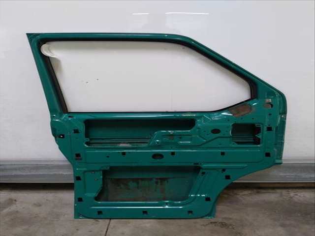 Foto 3ª: Puerta Delantera Izquierda Volkswagen Transporter 88 CV 65KW [AJT] (2003)