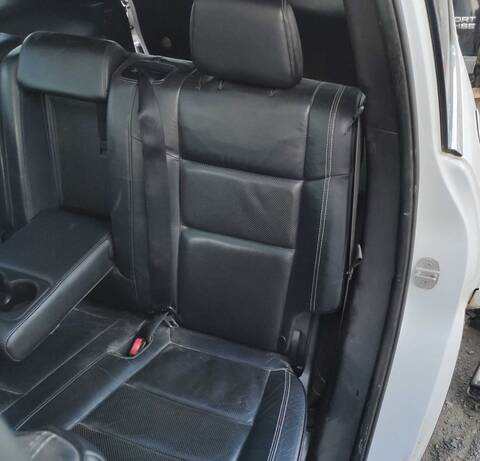 Foto 2ª: Asientos Traseros Jeep Grand Cherokee 3.0 CRD OVERLAND 250CV 184KW (2010)