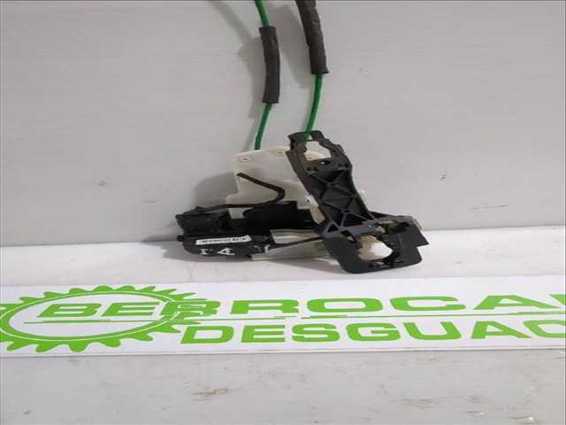 Foto 2ª: Cerradura Puerta Delantera Izquierda Hyundai i30 1.6 CRDI 90CV [D4FB] (2007)