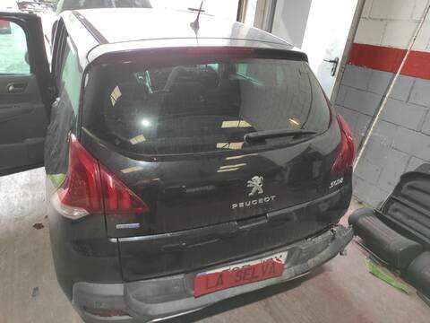 Foto 1ª: Portón Peugeot 3008 BHZ (2015)