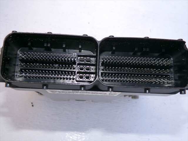 Foto 3ª: Centralita Motor ECU Land Rover Discovery 2.0 D 2014-2019,SPORT [204DTD] (2016)